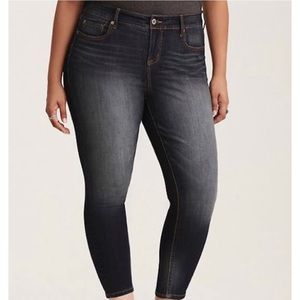 TORRID Premium High-Rise Curvy Skinny Jeans